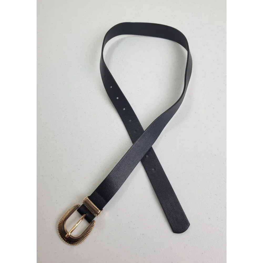 Casual Belt‎ with Gold Buckle Black Faux Leather Pebbled Western Women's 28-33